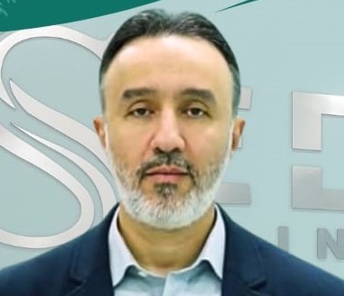 عمرو الحسيني