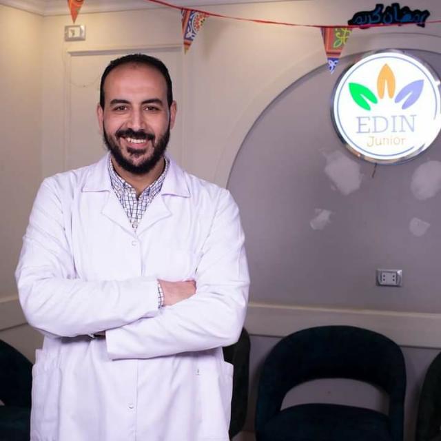 Dr. Mohamed Taher