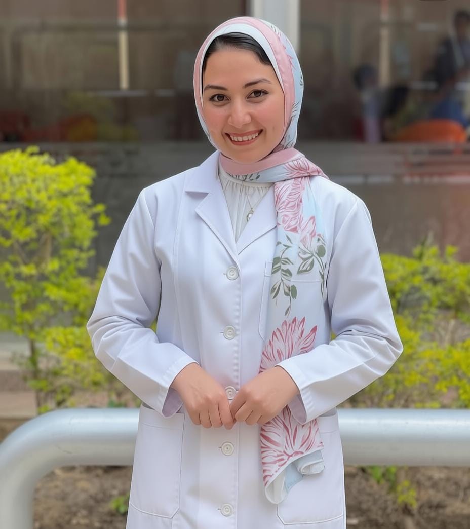 Dr. Aya Attar