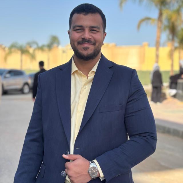 دكتور Adham Mamdouh Kamal Eldin