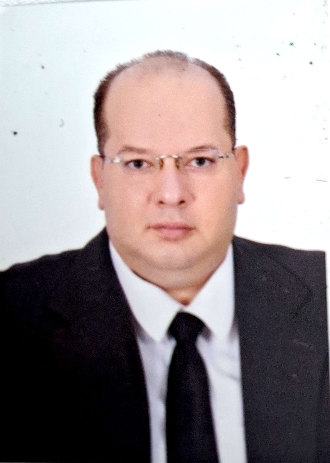 حاتم انور اسماعيل