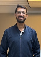 دكتور Anas Saleh