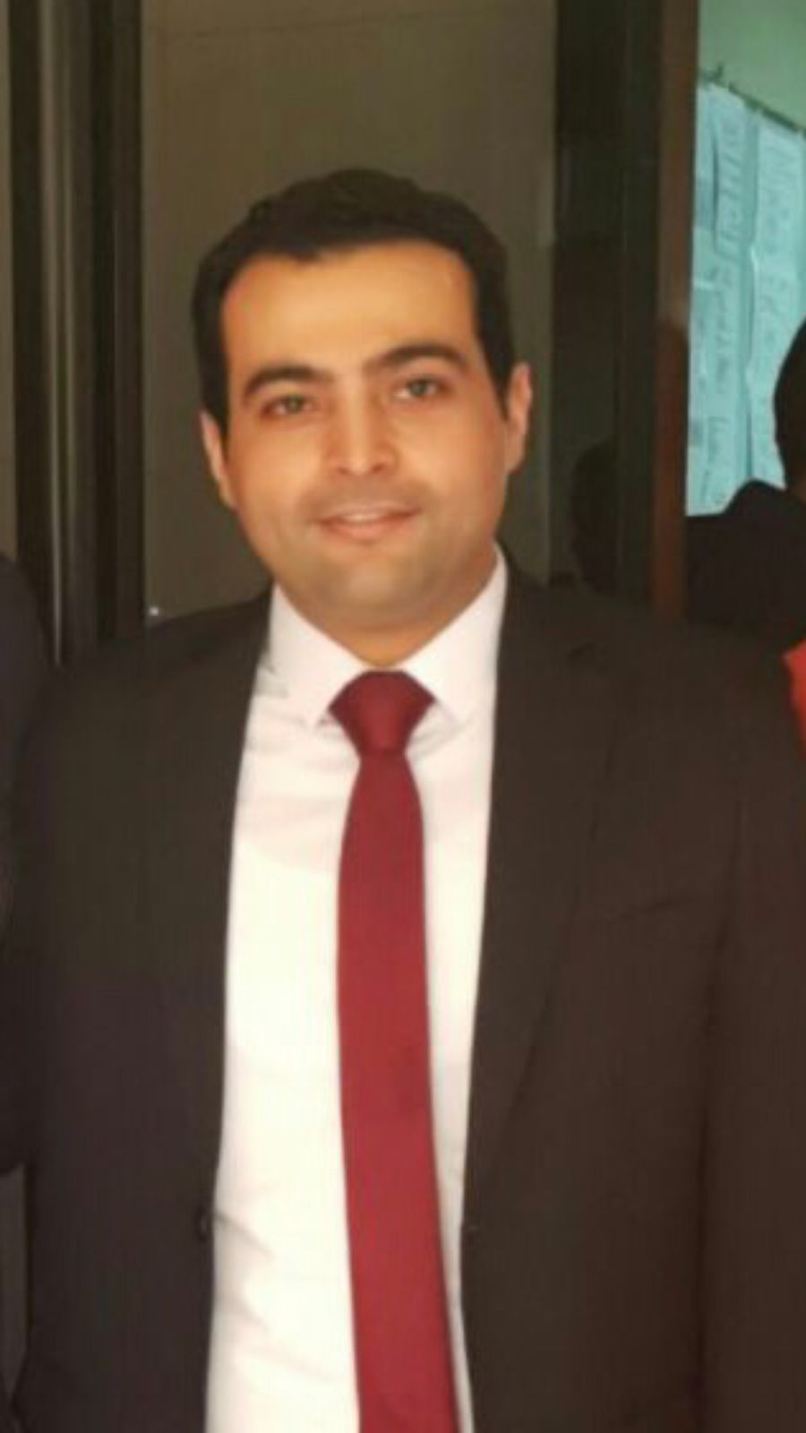 دكتور Ahmed Mounir