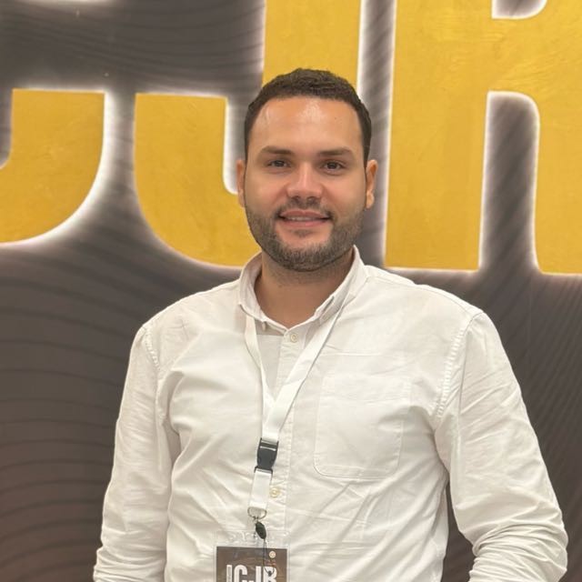 دكتور Ahmed Salem