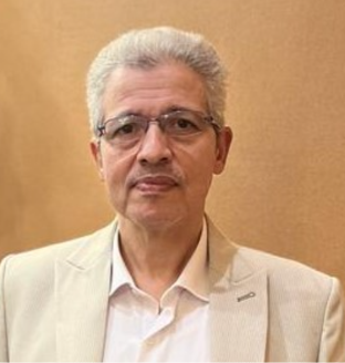 Dr. Mahmoud Bayoumy 